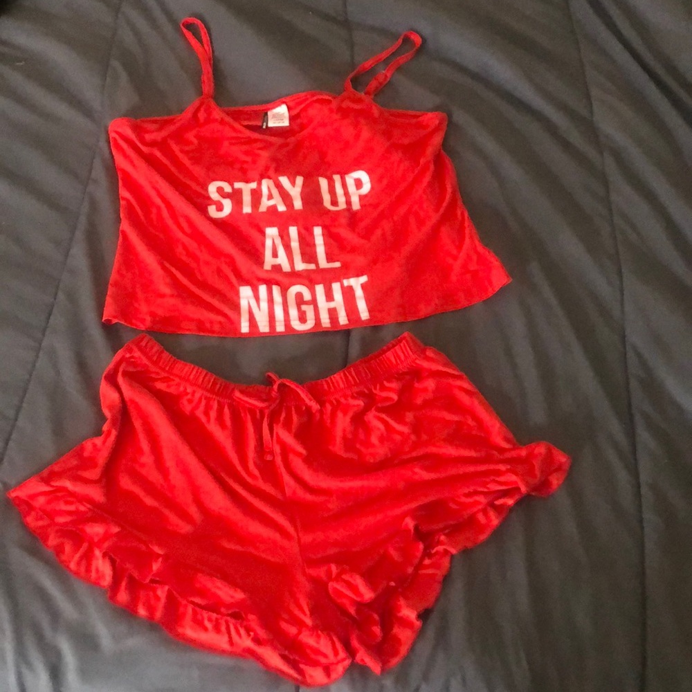 Fashion Nova sleeping PJ set ❤️